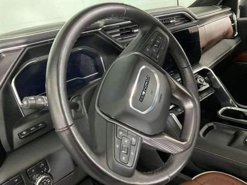 Used 2024 GMC Sierra 2500 Denali Ultimate w/ Max Trailering Package AWD/4WD image 24