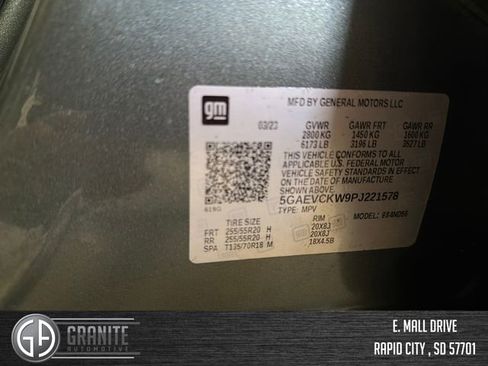 Used 2023 Buick Enclave Avenir w/ Avenir Technology Package image 30