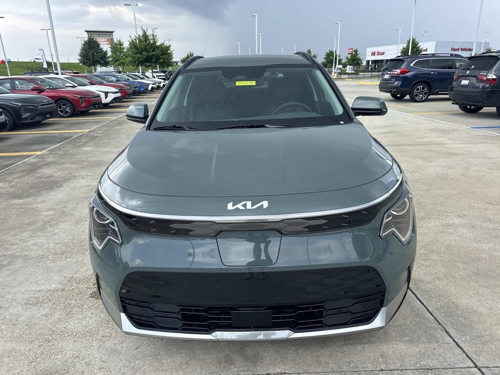 New 2026 Kia Niro Wind FWD image 2