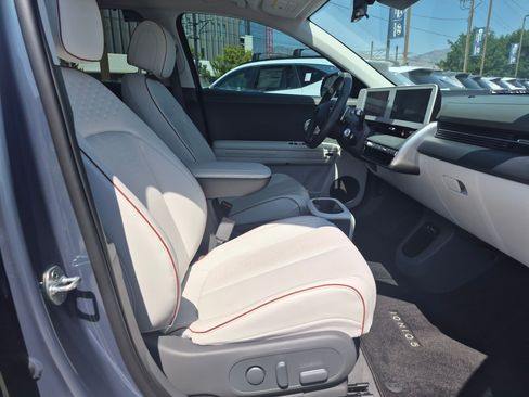 Certified 2024 Hyundai Ioniq 5 Limited AWD/4WD image 32