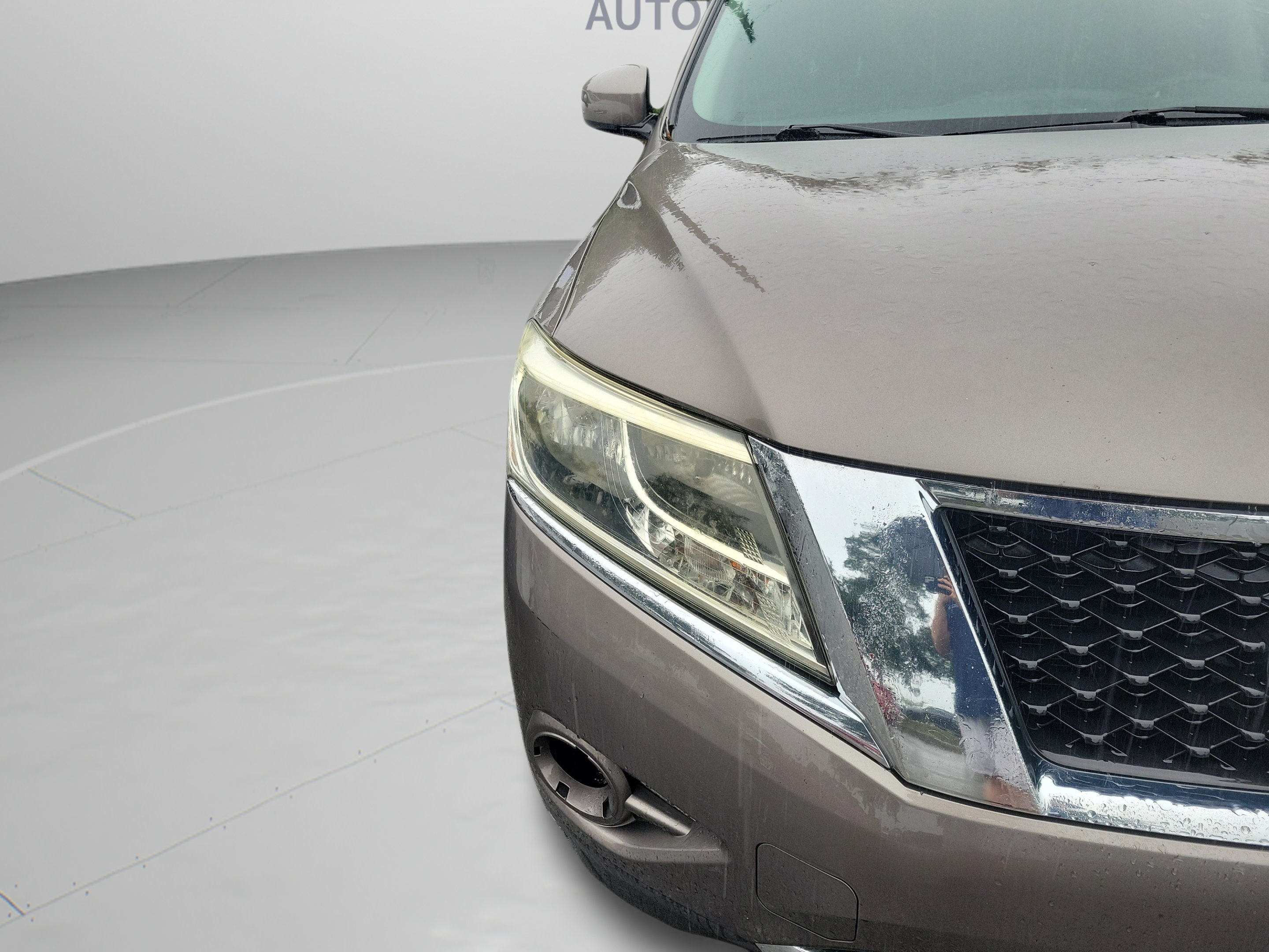 Used 2014 Nissan Pathfinder SV AWD/4WD image 9