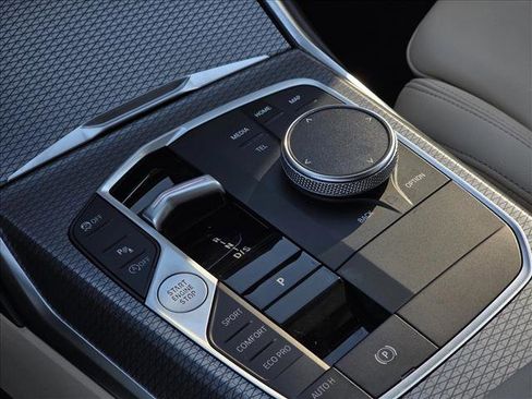 Used 2025 BMW 330i xDrive 330i xDrive image 22