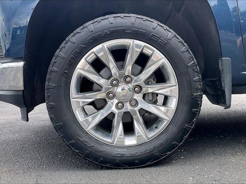 Used 2019 Chevrolet Silverado 1500 LTZ w/ LTZ Premium Package AWD/4WD image 9