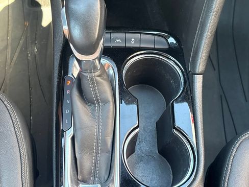 Used 2021 Buick Encore GX Preferred FWD image 14