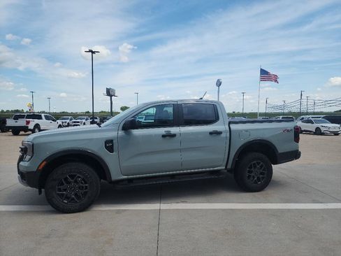 Certified 2024 Ford Ranger XLT w/ FX4 Off-Road Package AWD/4WD image 5