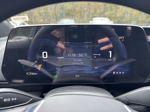 New 2026 Chevrolet Blazer EV LT image 18