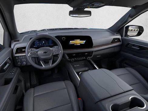 New 2026 Chevrolet Suburban Z71 w/ Comfort Package AWD/4WD image 15