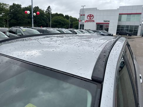 Used 2019 Toyota RAV4 LE w/ All Weather Liner Package AWD/4WD image 42
