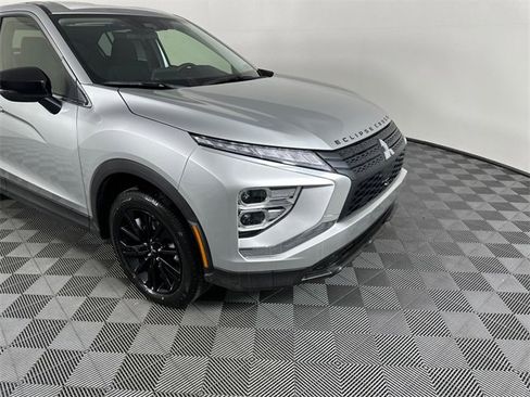 New 2025 Mitsubishi Eclipse Cross LE image 2
