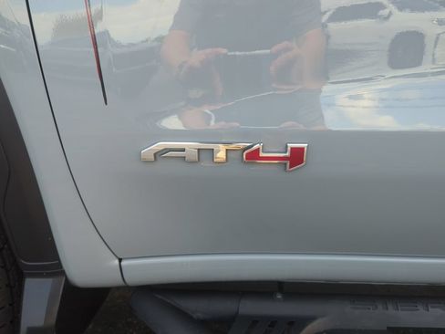 Certified 2024 GMC Sierra 1500 AT4 w/ Technology Package AWD/4WD image 19