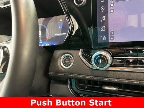 Certified 2024 Chevrolet Colorado LT w/ LT Convenience Package II image 6