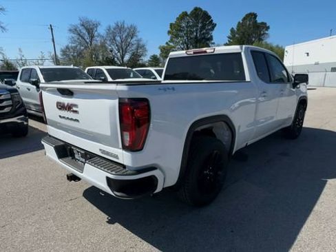 New 2026 GMC Sierra 1500 Elevation image 8