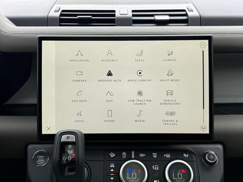 New 2026 Land Rover Defender 110 X-Dynamic SE AWD/4WD image 25