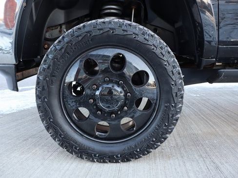 Used 2022 RAM 3500 Laramie image 33