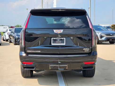 Used 2024 Cadillac Escalade Sport w/ Touring Package AWD/4WD image 8