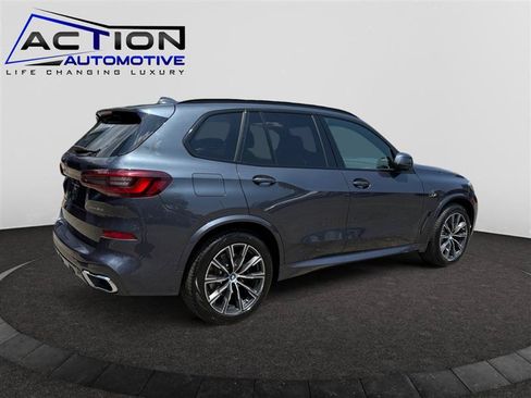 Used 2022 BMW X5 xDrive45e w/ M Sport Package AWD/4WD image 8