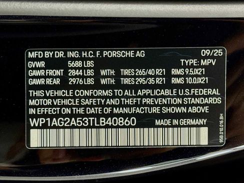 New 2026 Porsche Macan S image 34