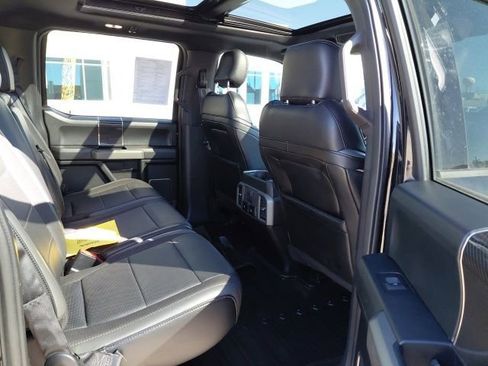 Used 2019 Ford F150 Raptor w/ Equipment Group 802A Luxury AWD/4WD image 9