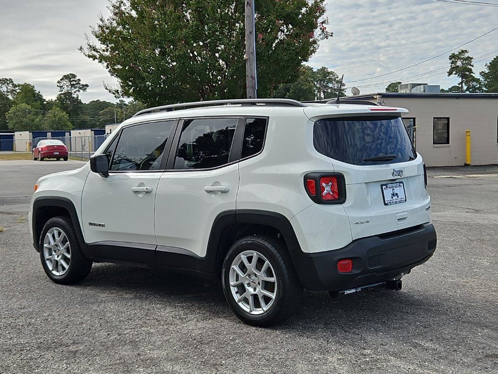 Used 2022 Jeep Renegade Latitude w/ Convenience Group AWD/4WD image 5