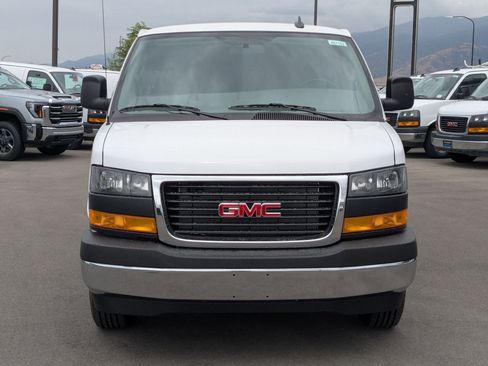 New 2025 GMC Savana 2500 Work Van w/ Safety Package image 9