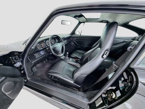 Used 1996 Porsche 911 Turbo RWD image 5