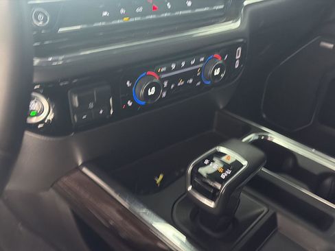 Used 2024 Chevrolet Silverado 1500 RST w/ Convenience Package II image 16