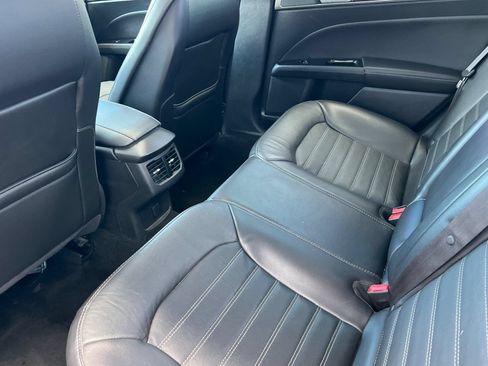 Used 2013 Ford Fusion SE FWD image 13