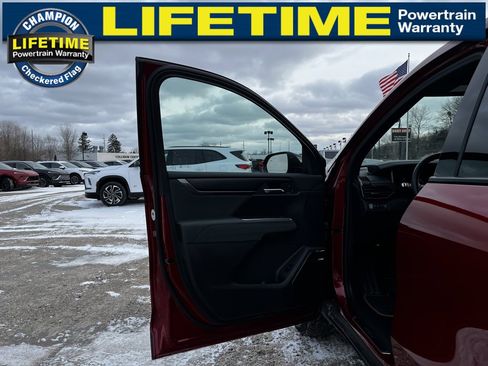 Used 2024 GMC Acadia AT4 w/ LPO, Floor Liner Package image 17