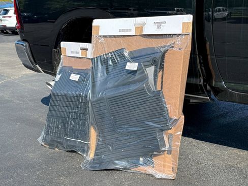 New 2025 RAM 2500 Tradesman w/ Chrome Appearance Group image 14