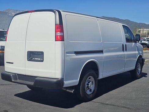 New 2024 Chevrolet Express 2500 w/ Driver Convenience Package image 7