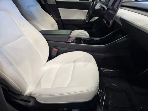 Used 2020 Tesla Model 3 Long Range image 7