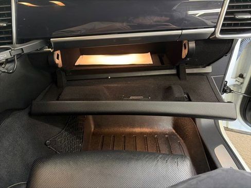 Used 2015 Porsche Panamera 4S image 36