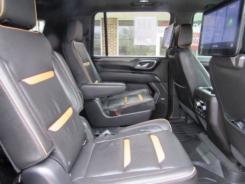 Used 2021 GMC Yukon XL AT4 w/ AT4 Premium Package image 37