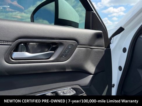 Used 2025 Nissan Pathfinder Platinum w/ Cargo Package FWD image 15