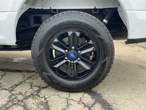 Used 2019 Ford F150 XLT w/ Trailer Tow Package image 29