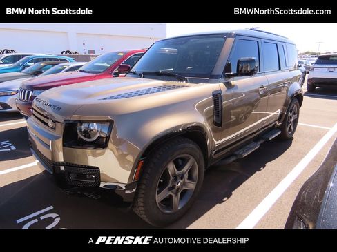 Used 2025 Land Rover Defender 110 X-Dynamic SE image 1