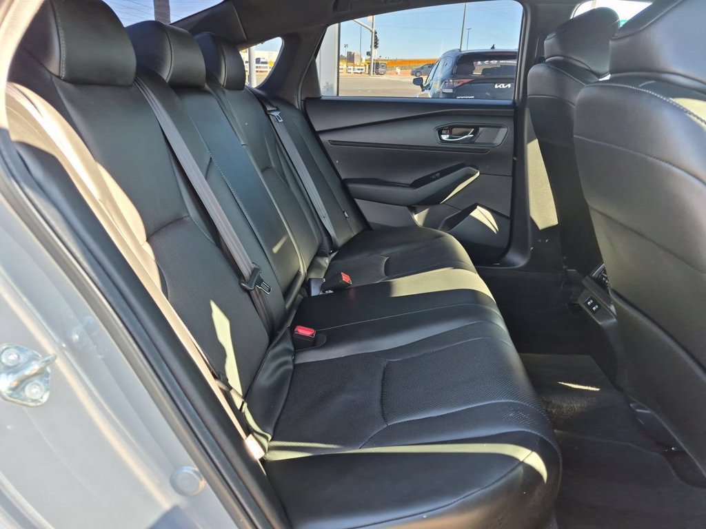 Used 2025 Honda Accord Sport image 28