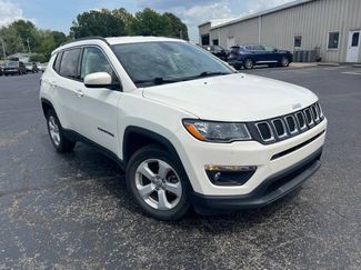 Used 2020 Jeep Compass Latitude w/ Cold Weather Group AWD/4WD video 1