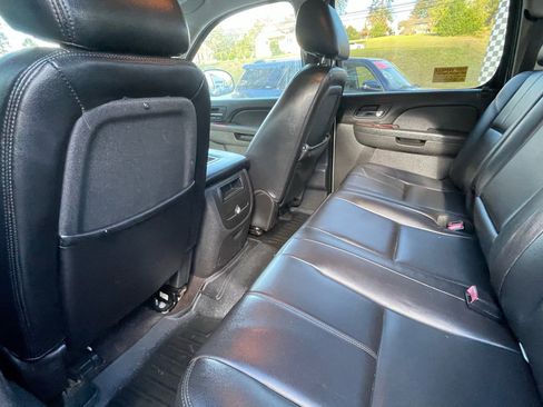 Used 2010 Chevrolet Silverado 1500 LTZ w/ Z71 Appearance Package image 21