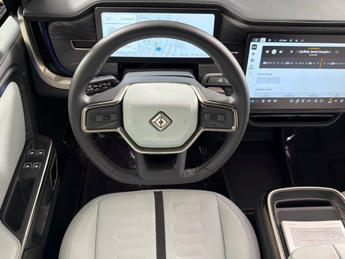 Used 2023 Rivian R1S Adventure AWD/4WD image 13