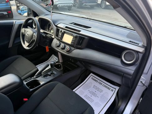 Used 2016 Toyota RAV4 LE AWD/4WD image 15