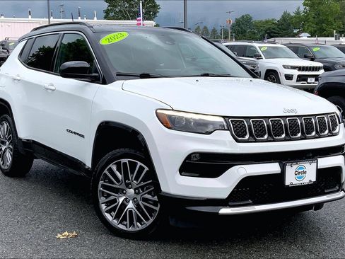 Used 2023 Jeep Compass Limited w/ Elite Group AWD/4WD image 2