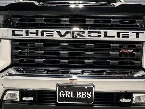 Used 2022 Chevrolet Silverado 2500 LT w/ Convenience Package AWD/4WD image 35