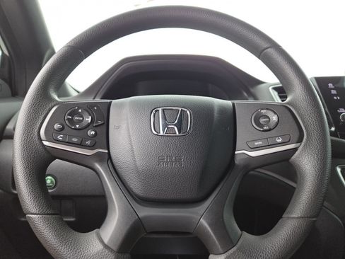 Used 2022 Honda Pilot Sport image 26
