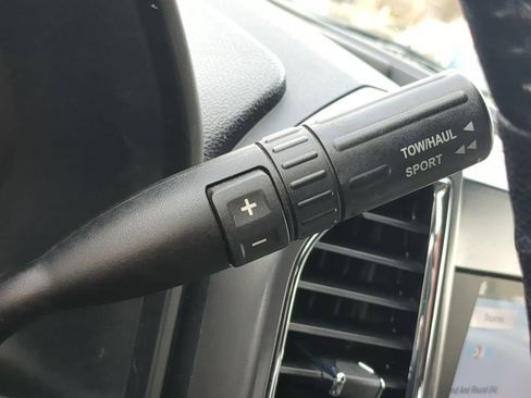 Used 2016 Ford F150 XLT w/ Equipment Group 302A Luxury image 35