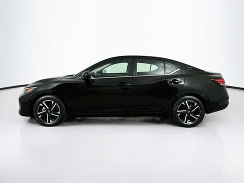 Used 2025 Nissan Sentra SV FWD image 4
