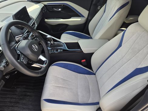 Certified 2025 Acura ADX A-Spec AWD/4WD image 6