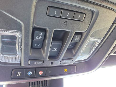 Used 2023 Chevrolet Silverado 1500 High Country AWD/4WD image 55