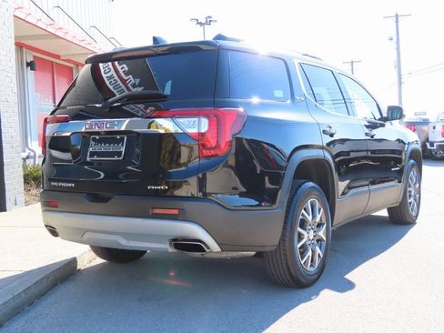 Used 2023 GMC Acadia SLE w/ Driver Convenience Package image 17