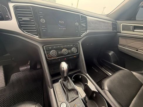 Used 2022 Volkswagen Atlas Cross Sport SE w/ Panoramic Sunroof Package AWD/4WD image 21